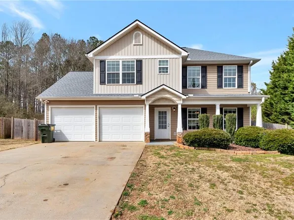 174 Randall Dr, Rockmart, GA 30153