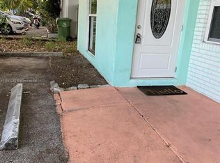 917 SW 16th St #1, Fort Lauderdale, FL 33315