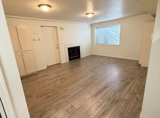 1876 Cresthill Dr #BASEMENT, Salt Lake City, UT 84117