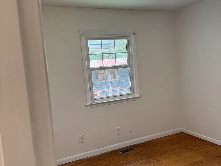 8309 Prince Edward Rd — Photo 7