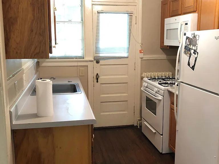 3902 Stuart Ave #1 — Photo 3