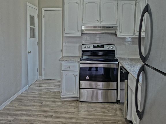 2nd image of 6203 Sandia Blvd NW