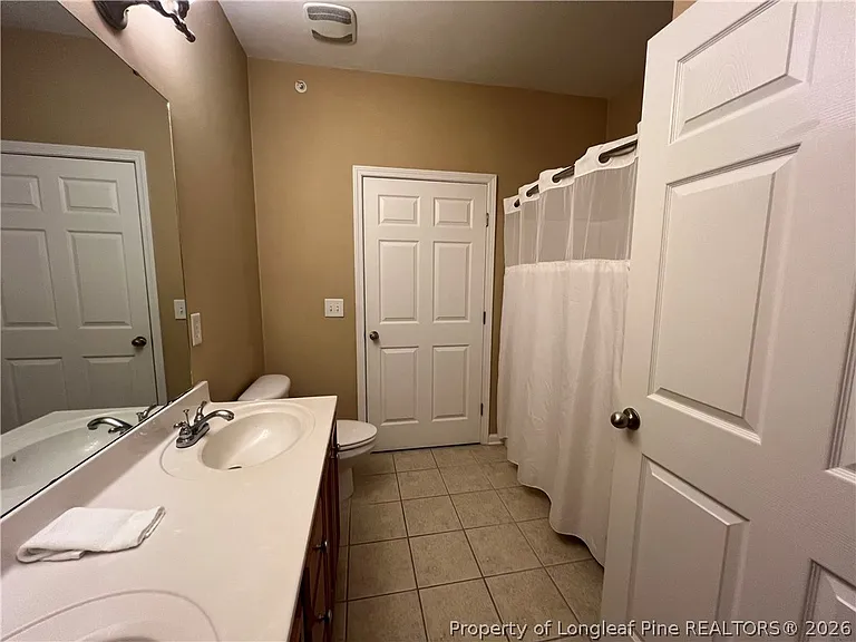 621 Marshtree Ln #305 — Photo 9