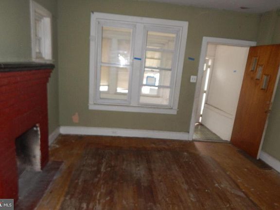 5th image of 1041 No 31 St
