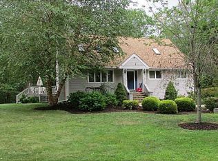 109 Mountaindale Rd, Smithfield, RI 02917