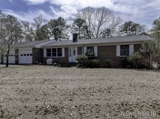 131 Pinewood Dr, Arapahoe, NC 28510