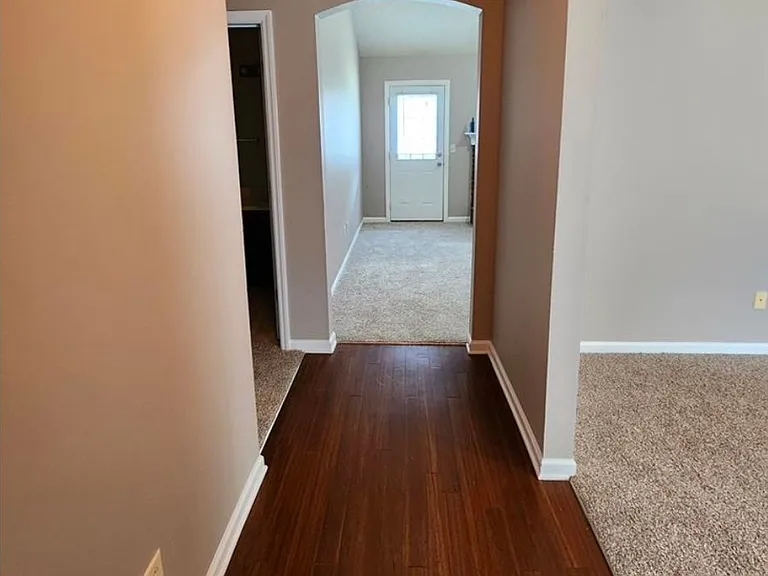 2411 Fernando Ct — Photo 15