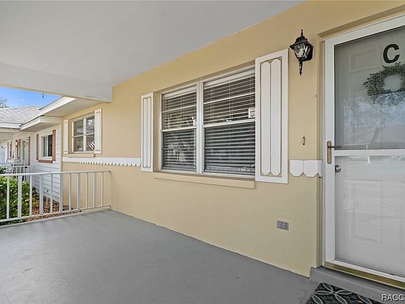 4th image of 8676 SW 95th Ln Unit C