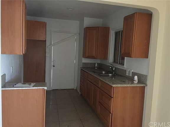 5th image of 2817 N Fairfax Dr