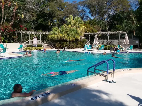 1715 Pelican Cove Rd #Gl-440, Sarasota, FL 34231