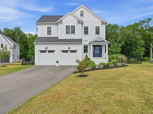 11 Carriage House Way, Scituate, MA 02066