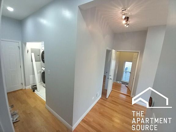 5th image of 3535 W Belmont Ave #2N