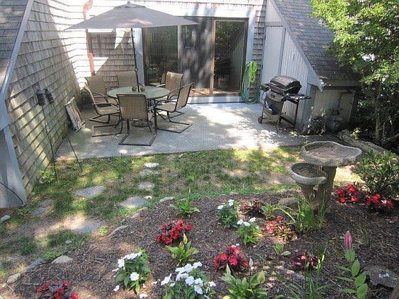 5th image of 123 Crescent Lane #123