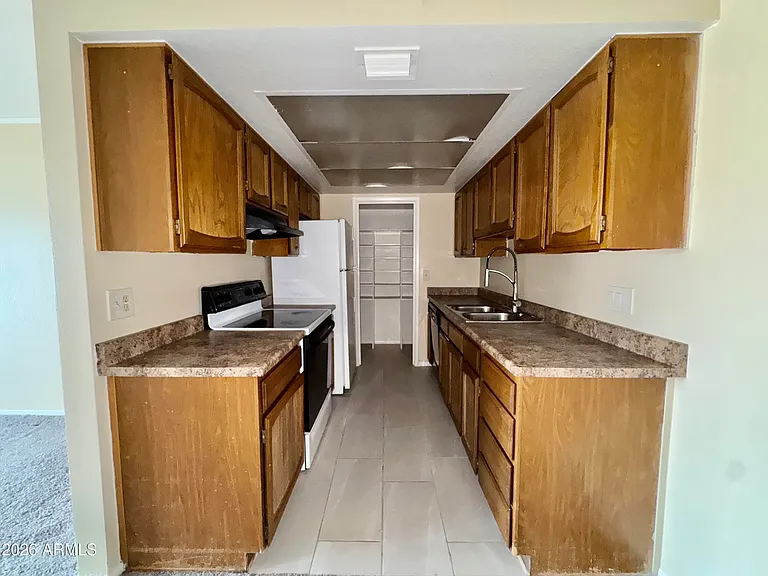 16635 N Cave Creek Rd #214 — Photo 4
