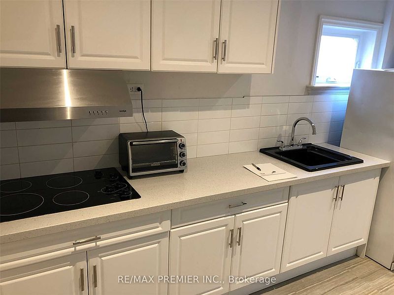 Toronto House for rent - 1 Bedroom — photo 3