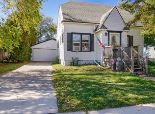 2404 Lincoln Ave, Two Rivers, WI 54241