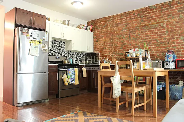 Rented by Highline Residential | media 12