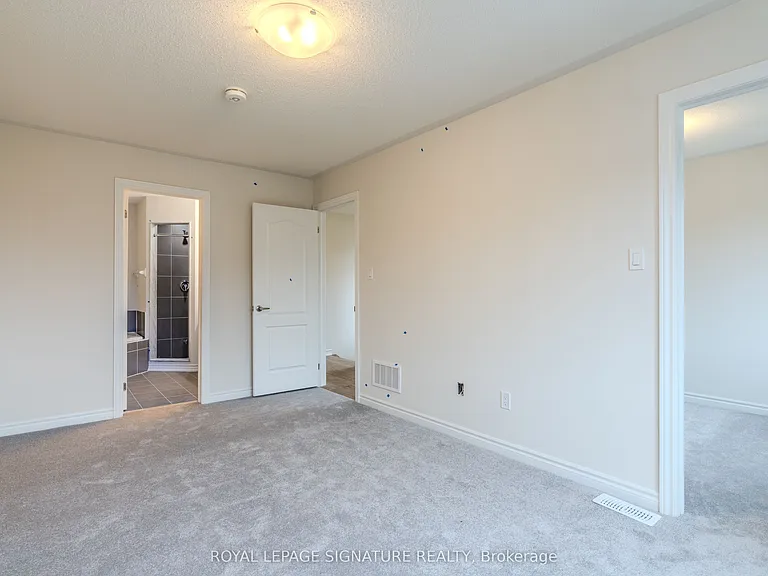 56 Baker St — Photo 18