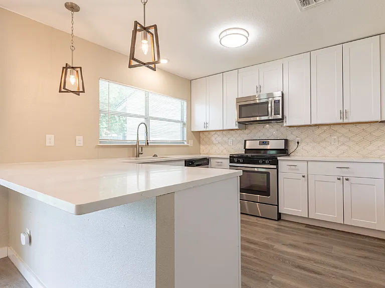 1366 Bayou Dr — Photo 10