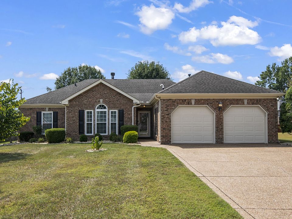 1st image of 10009 Langford Ct