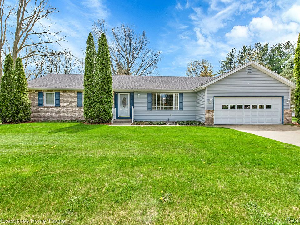 1st image of 4681 Buckingham Dr