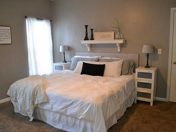 5th image of 481 Indian Lake Dr
