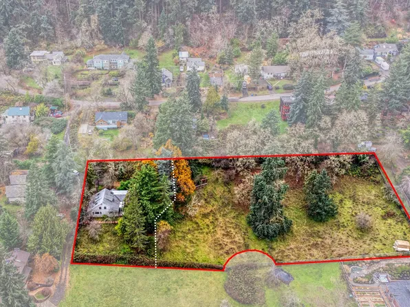 2391 Floral Hill Dr, Eugene, OR 97403