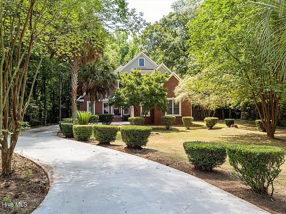 5th image of 406 Springknob Circle