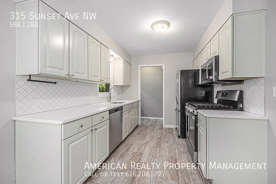5 bed, 1500 sqft, $3,100 — Photo 4