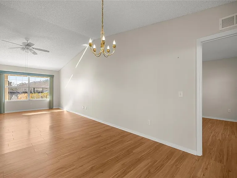 8478 SW 61st Terrace Rd — Photo 5