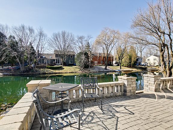 5th image of 513 Jennifer Ln