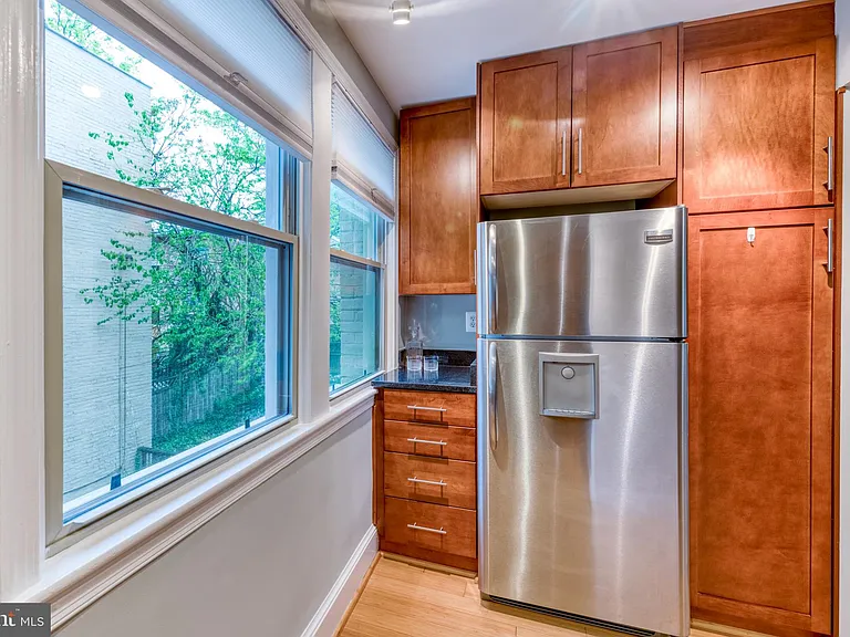 1363 K St SE #202 — Photo 13
