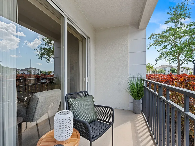 Evergreen Estero — Photo 20