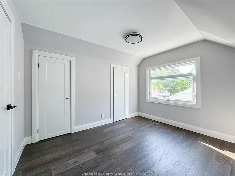 1774 Olive Rd — Photo 11