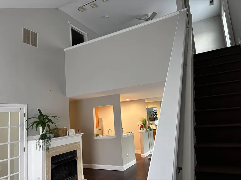 1002 Squirrel Rd — Photo 16