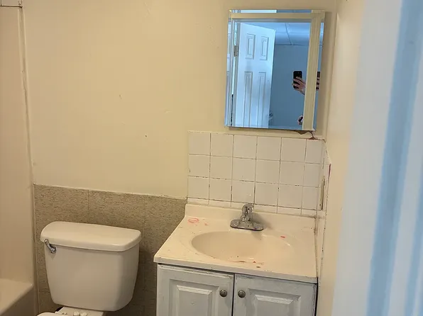 36 Cumberland St APT J, Westbrook, ME 04092