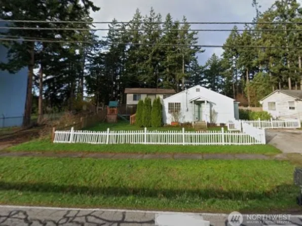 549 NE Regatta Drive, Oak Harbor, WA 98277