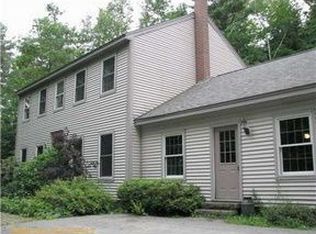 2 Death Valley Rd, Minot, ME 04258