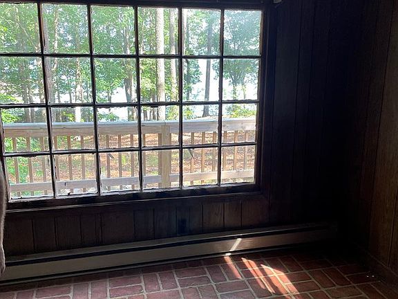 4th image of 149 Eureka Ln