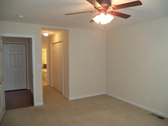 123 Flagstone Way Dr — Photo 7
