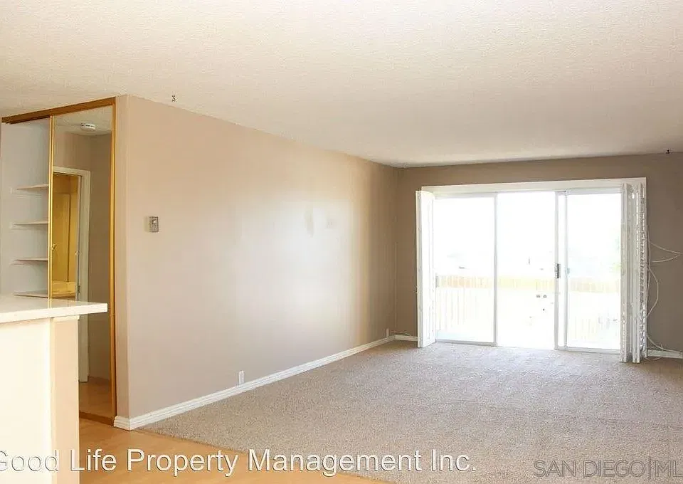 1855 Diamond St #5-211