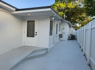 2999 SW 17th St #B, Miami, FL 33145