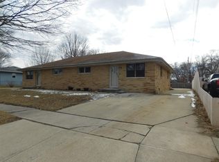 2103 Burwell St, Urbana, IL 61802