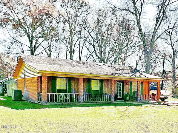 510 West St, Kosciusko, MS 39090