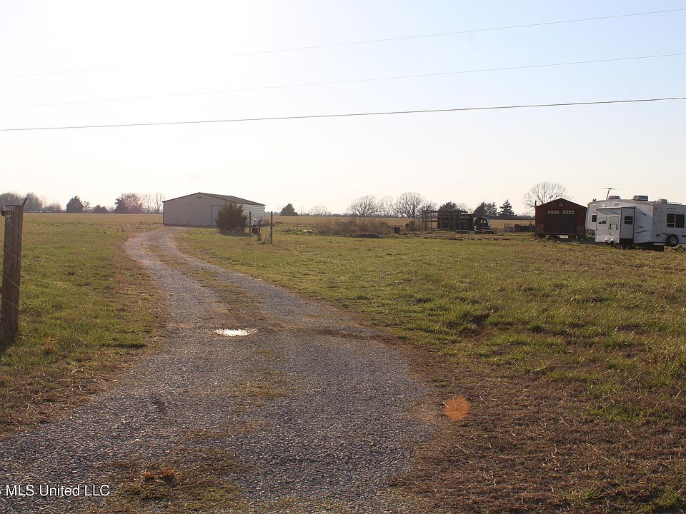 1st image of 195 Jimmy Ln