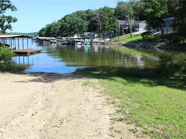 Twin Rivers Pt, Camdenton, MO 65020