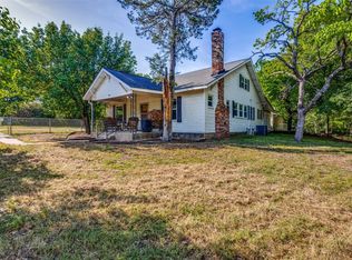 3815 Lucy Trimble Rd, Burleson, TX 76028