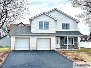 101 S Dover Ave, Somerset, NJ 08873