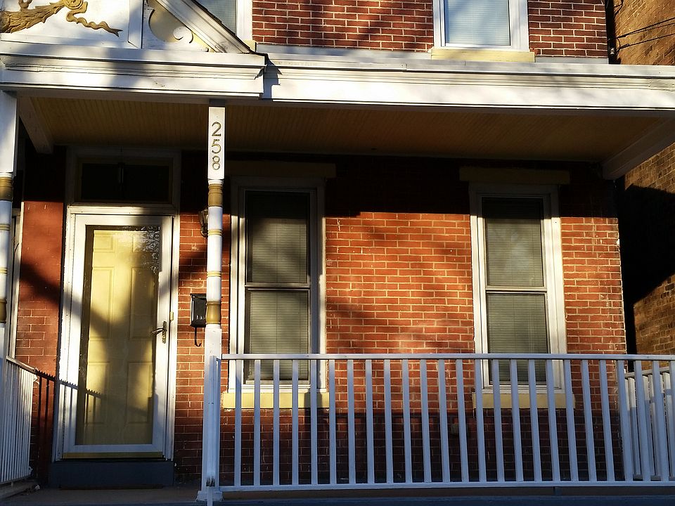 258 Bellevue Avenue