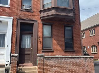 325 W Philadelphia St APT 1, York, PA 17401